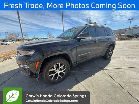 Used 2024 Jeep Grand Cherokee Limited w/ Luxury Tech Group II image 4