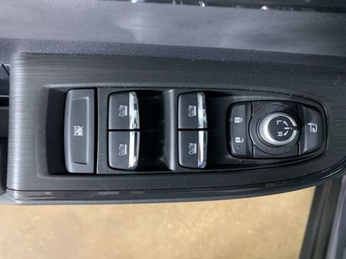 Used 2026 Subaru Outback Touring XT AWD/4WD image 18
