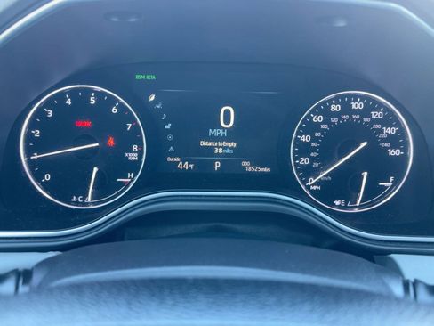 Used 2019 Toyota Avalon Limited image 19