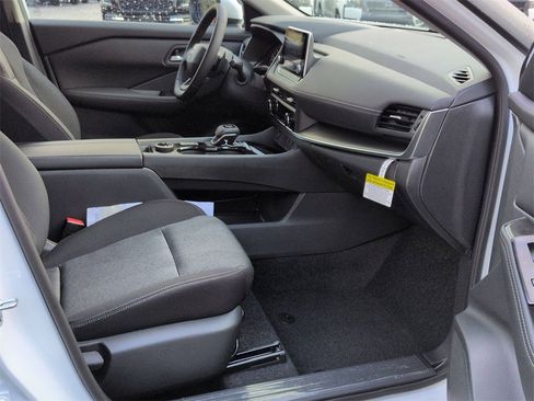 New 2026 Nissan Rogue SV w/ Cold Weather Package image 19