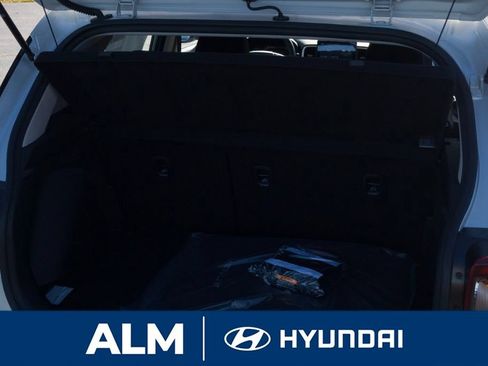 New 2026 Hyundai Venue SEL FWD image 8