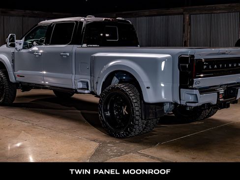 Used 2026 Ford F450 Platinum w/ Platinum Plus Package image 7