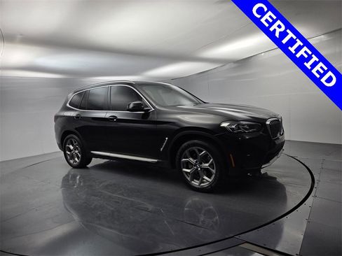 Certified 2024 BMW X3 sDrive30i w/ Convenience Package image 2
