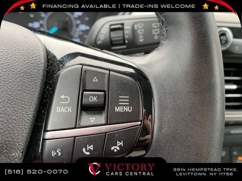 Used 2022 Ford Escape SE w/ SE Sport Appearance Package image 23