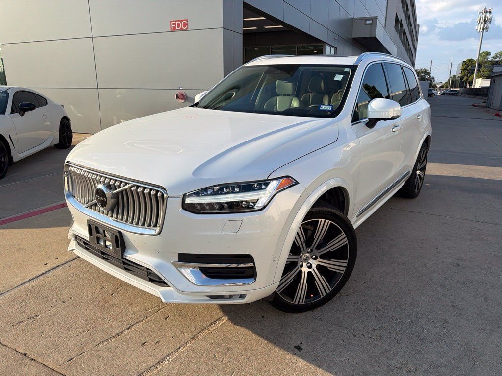 Used 2021 Volvo XC90 T6 Inscription w/ Advanced Package AWD/4WD image 1