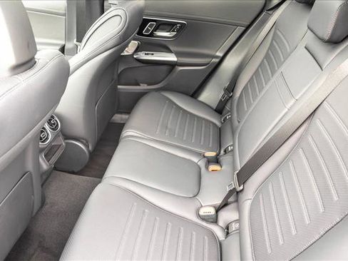 Certified 2026 Mercedes-Benz GLC 300 4MATIC image 21
