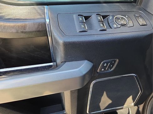 Used 2019 Ford F250 Platinum AWD/4WD image 13
