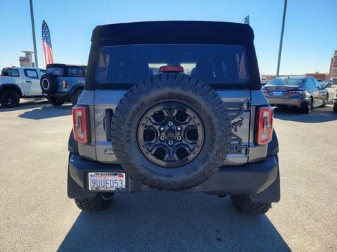 Used 2022 Ford Bronco Wildtrak image 5