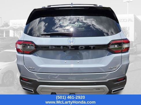 Certified 2024 Honda Pilot Elite image 6