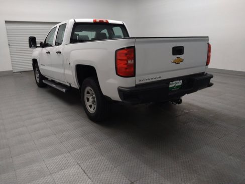Used 2017 Chevrolet Silverado 1500 W/T RWD image 5
