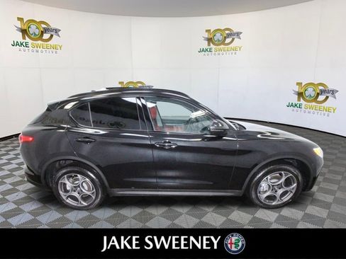 Used 2021 Alfa Romeo Stelvio Sprint w/ Nero Edizione image 11