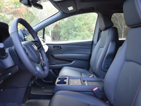 New 2026 Honda Odyssey Sport-L image 13