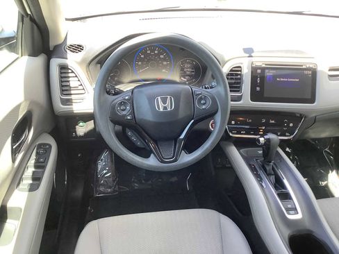 Used 2016 Honda HR-V EX image 10