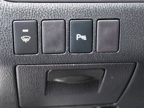 Used 2019 Toyota Highlander Limited image 6