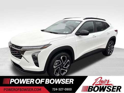 New 2026 Chevrolet Trax RS w/ Driver Confidence Package image 1