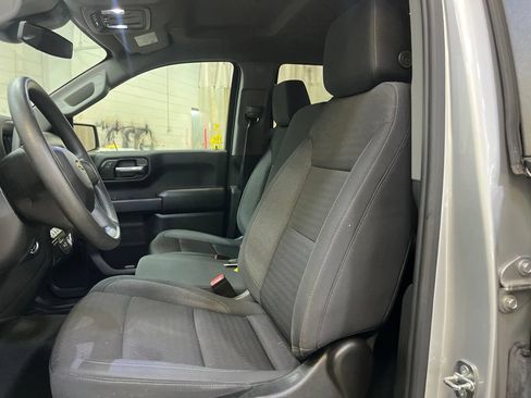 Used 2022 Chevrolet Silverado 1500 Custom AWD/4WD image 14