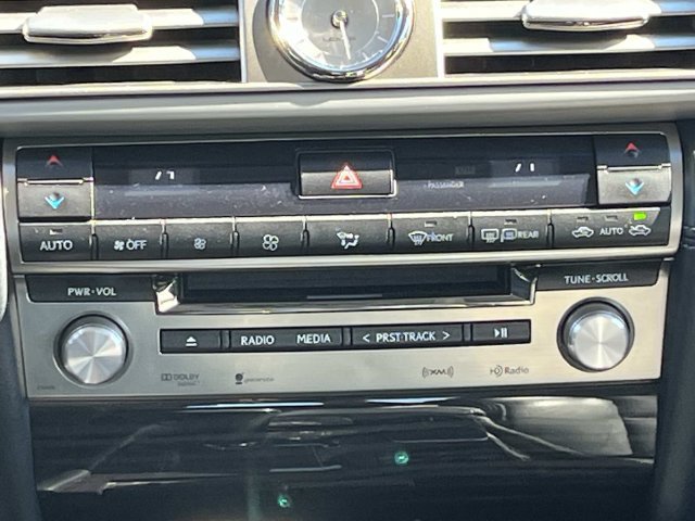 Used 2014 Lexus LS 460 w/ Comfort Package RWD image 16