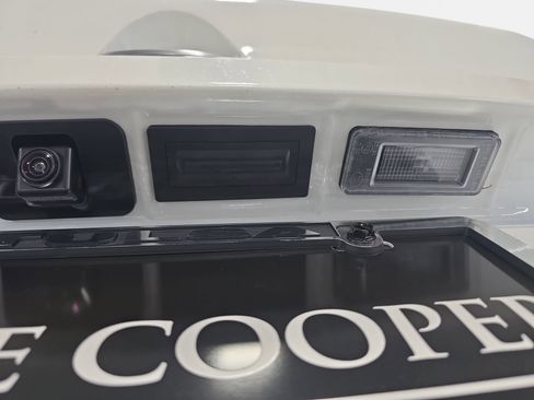 New 2026 Nissan Altima 2.5 SV w/ SV Special Edition Package FWD image 13