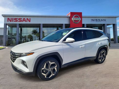 Used 2023 Hyundai Tucson Limited AWD/4WD image 5