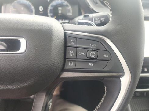 New 2026 Jeep Grand Cherokee Altitude AWD/4WD image 13
