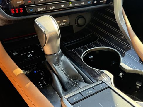 Used 2021 Lexus RX 350 FWD w/ Luxury Package image 23