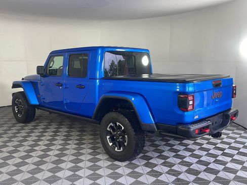 Used 2024 Jeep Gladiator Rubicon image 8