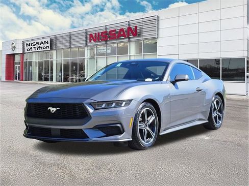 Used 2024 Ford Mustang Premium RWD image 8