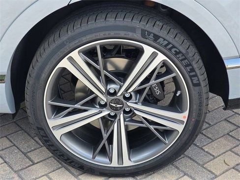 New 2026 Genesis GV80 3.5T e-SC image 7