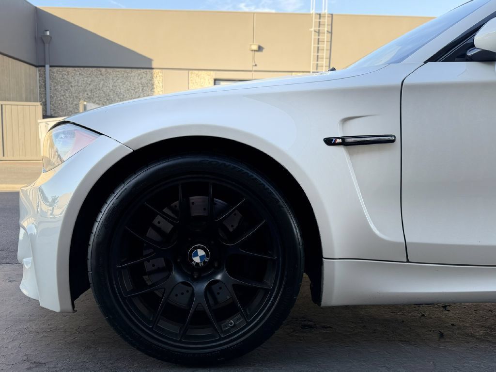 Used 2011 BMW 1 Series M RWD image 32