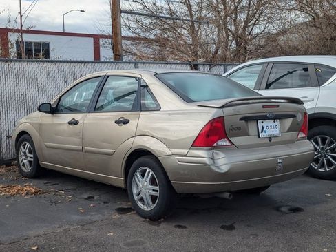 Used 2000 Ford Focus SE image 5