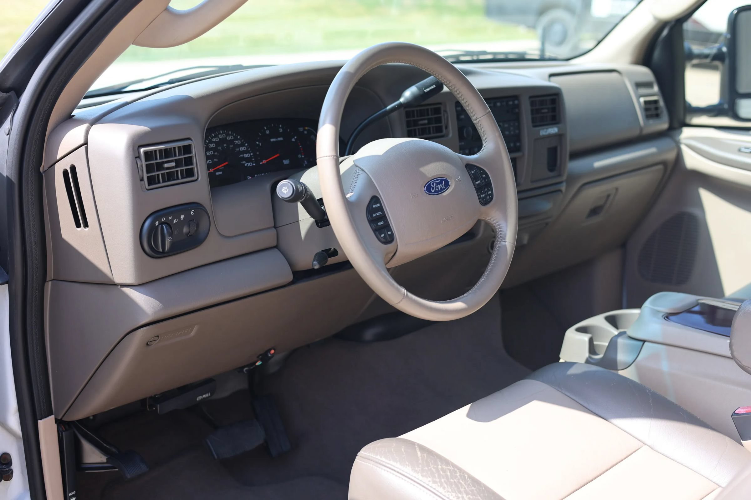 Used 2003 Ford Excursion Eddie Bauer RWD image 20