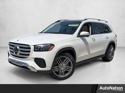 New 2026 Mercedes-Benz GLS 450 4MATIC image 1