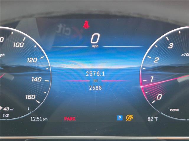 Used 2026 Mercedes-Benz GLC 300 image 11