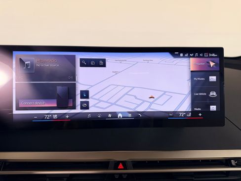 New 2026 BMW iX xDrive45 w/ Premium Package image 22