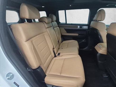 Used 2025 Hyundai Santa Fe Limited FWD image 24