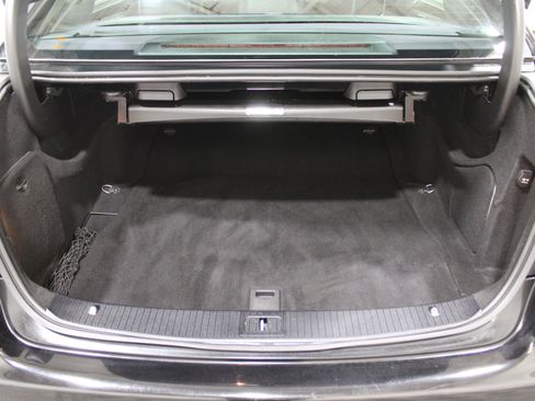 Used 2015 Mercedes-Benz E 350 4MATIC Sedan image 24