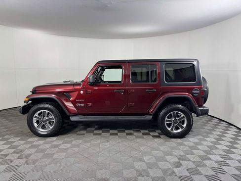 Used 2021 Jeep Wrangler Unlimited Sahara w/ Cold Weather Group AWD/4WD image 11
