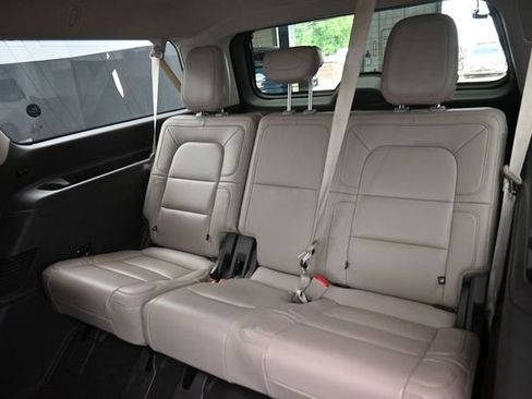 Used 2024 Lincoln Navigator L Reserve w/ Equipment Group 201A AWD/4WD image 37