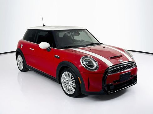 Used 2023 MINI Cooper S FWD image 3