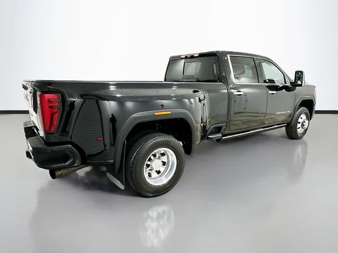 Used 2025 GMC Sierra 3500 Denali Ultimate AWD/4WD image 7