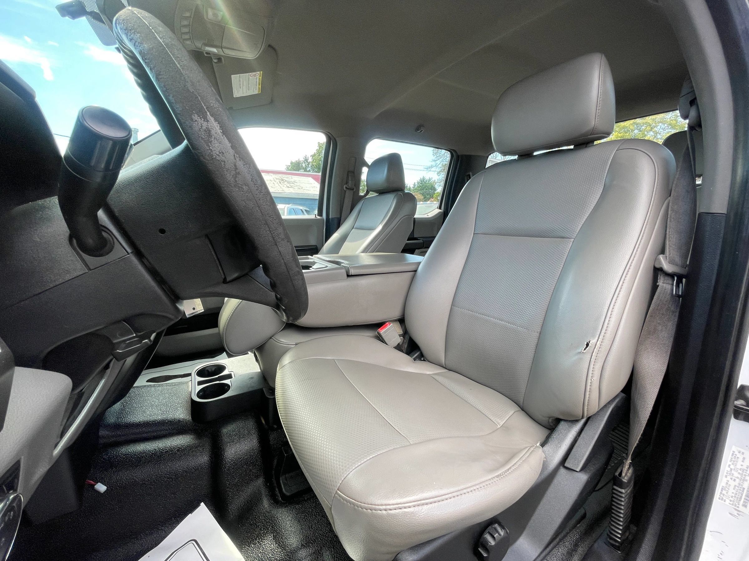 Used 2018 Ford F250 XL w/ Power Equipment Group AWD/4WD image 11