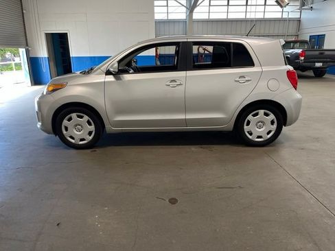 Used 2013 Scion xD FWD image 6