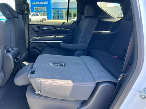 New 2026 Chevrolet Traverse LT AWD/4WD image 32