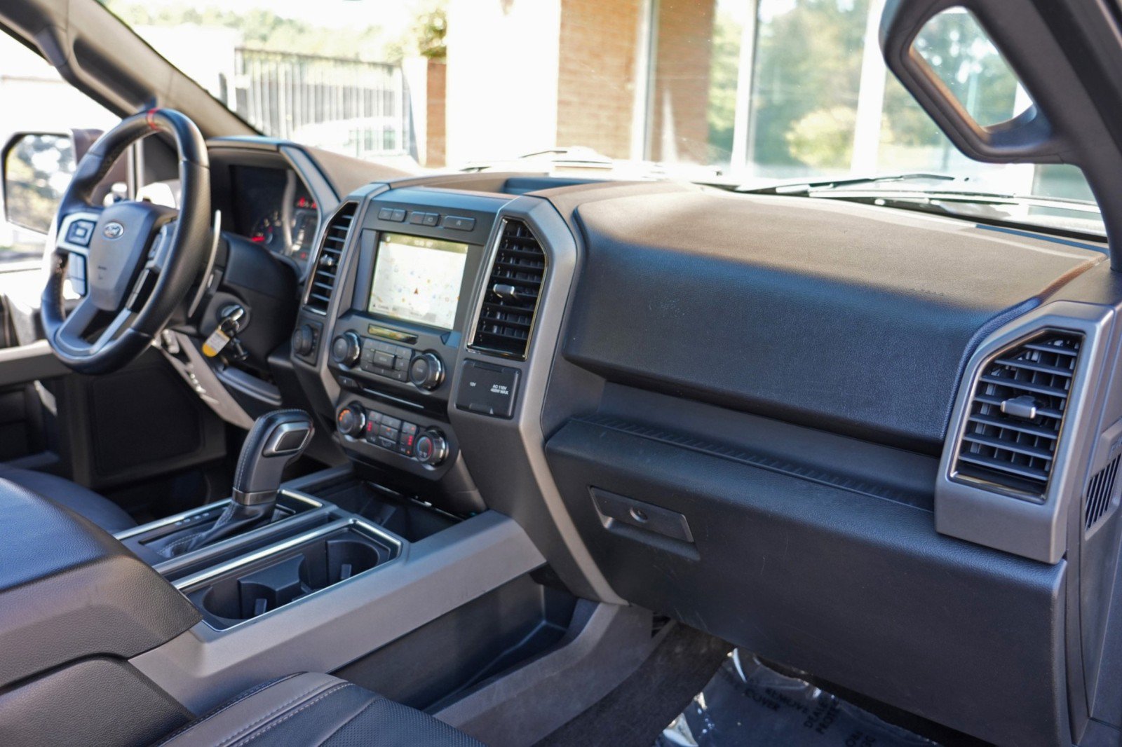 Used 2018 Ford F150 Raptor w/ Equipment Group 801A Mid AWD/4WD image 14