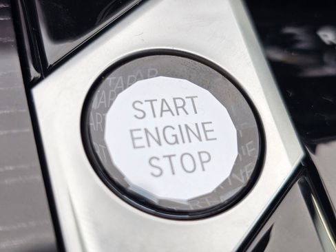 New 2026 BMW X5 xDrive40i w/ Executive Package image 21