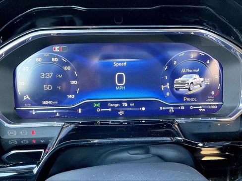 Used 2025 Chevrolet Silverado 1500 LT w/ Work Truck Package image 17