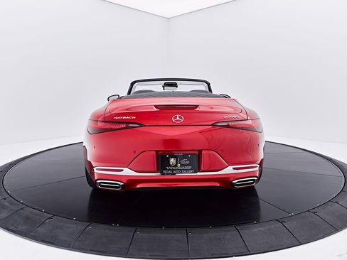 Used 2026 Mercedes-Benz Maybach SL 680 image 32