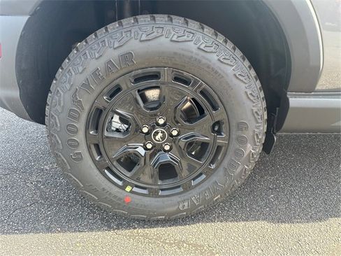 New 2025 Ford Bronco Sport Outer Banks w/ Sasquatch Outer Banks Package image 13