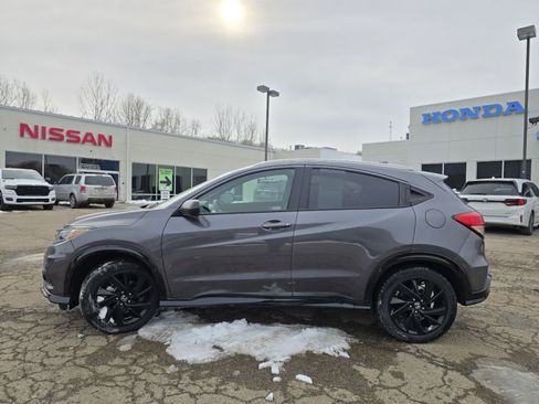 Used 2022 Honda HR-V Sport image 10