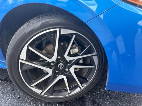 Certified 2024 Nissan Sentra SR FWD image 12